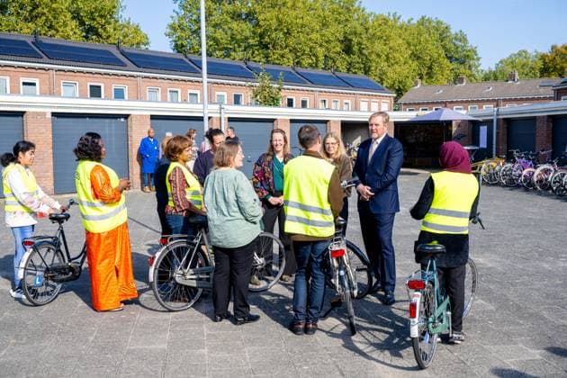 King visits neighborhood activities for and by residents. Den Bosch, The Netherlands. 07 Oct 2026 King Willem-Alexander during a working visit to Copernikkel, a cooperation of various residents initiatives. Copernickel is one of the social initiatives supported by the Oranje Fonds. Den Bosch The Netherlands Copyright: xMischaxSchoemakerx
