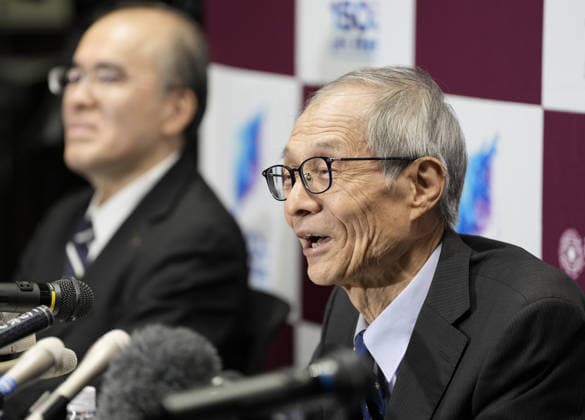 Nobel chemistry prize co-winner Soai Kenso Soai (R), a professor emeritus at the Tokyo University of Science, attends a press conference at the university in Tokyo on Oct. 7, 2026, after receiving the 2026 Nobel Prize in Chemistry. Soai and French researcher Henri Kagan shared the prize for the discovery of non-linear effects and autocatalysis in asymmetric organic synthesis, the Royal Swedish Academy of Sciences said earlier in the day. A14AA0005630409P