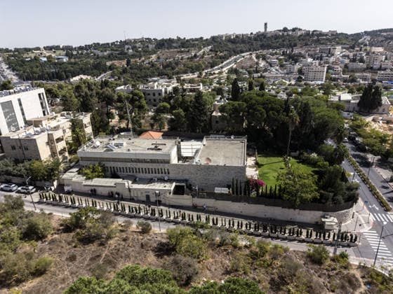 British Consulate General in Jerusalem suspends operations JERUSALEM - OCTOBER 8: A wide-angle view shows the British Consulate General building in East Jerusalem after Israel suspends its operations in retaliation for the United Kingdom s decision to ban imports of products manufactured in illegal Israeli settlements, on October 8, 2026. Mostafa Alkharouf Anadolu Jerusalem Israel. Editorial use only. Please get in touch for any other usage. Copyright: x2026xAnadoluxMostafaxAlkharoufx