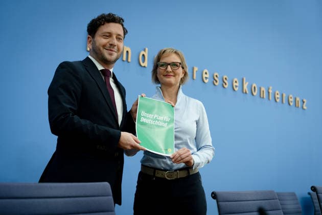 BPK, Bündnis90 Die Grünen, Franziska Brantner, Felix Banaszak Berlin, BPK, Vorstellung des Leitantrages Unser Plan für Deutschland , Franziska Brantner, Bundesvorsitzende, Felix Banaszak, Bundesvorsitzender, Bündnis90 Die Grünen Berlin Berlin GER