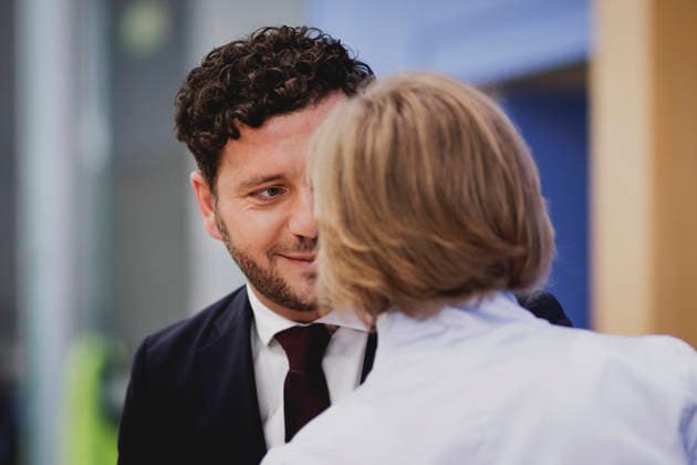 (R-L) Franziska Brantner, Co-Vorsitzende von Buendnis 90 Die Gruenen, und Felix Banaszak, Co-Vorsitzender von Buendnis 90 Die Gruenen, aufgenommen im Rahmen der Pressekonferenz zur Vorstellung des Leitantrages Unser Plan fuer Deutschland Berlin, 08.10.2026. Berlin Deutschland Copyright: xFlorianxGaertnerx