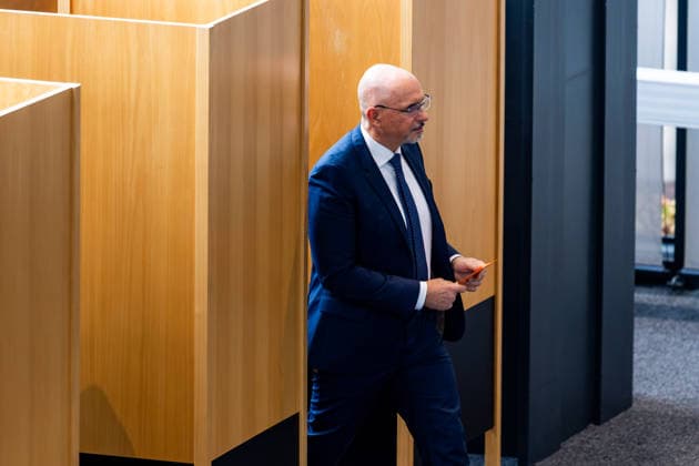 08.10.2026, GER, News Politik, 8.Wahlperiode, 57.Plenarsitzung im Plenarsaal Thüringer Landtag Steffen Quasebarth (Thüringen.Gerecht) scheitert im ersten Wahlgang zum Vizepräsidenten des Thüringer Landtag 99096 Erfurt Thueringer Landtag Thüringen Deutschland
