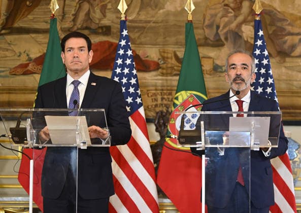 US Secretary of State Marco Rubio visits Portugal LISBON, PORTUGAL - OCTOBER 8: US Secretary of State Marco Rubio (L) and Portuguese Foreign Minister Paulo Rangel (R) hold a joint press conference at the Necessidades Palace, home to Portugal s Foreign Ministry, in Lisbon, Portugal, on October 8, 2026. Zed Jameson Anadolu Lisbon Portugal. Editorial use only. Please get in touch for any other usage. Copyright: x2026xAnadoluxZedxJamesonx