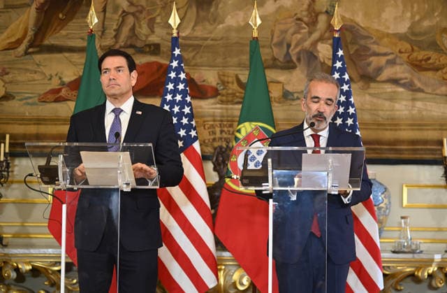 US Secretary of State Marco Rubio visits Portugal LISBON, PORTUGAL - OCTOBER 8: US Secretary of State Marco Rubio (L) and Portuguese Foreign Minister Paulo Rangel (R) hold a joint press conference at the Necessidades Palace, home to Portugal s Foreign Ministry, in Lisbon, Portugal, on October 8, 2026. Zed Jameson Anadolu Lisbon Portugal. Editorial use only. Please get in touch for any other usage. Copyright: x2026xAnadoluxZedxJamesonx