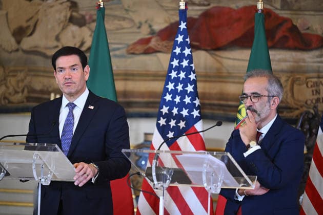 US Secretary of State Marco Rubio visits Portugal LISBON, PORTUGAL - OCTOBER 8: US Secretary of State Marco Rubio (L) and Portuguese Foreign Minister Paulo Rangel (R) hold a joint press conference at the Necessidades Palace, home to Portugal s Foreign Ministry, in Lisbon, Portugal, on October 8, 2026. Zed Jameson Anadolu Lisbon Portugal. Editorial use only. Please get in touch for any other usage. Copyright: x2026xAnadoluxZedxJamesonx