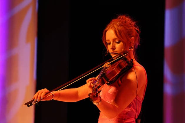 October 8, 2026, Dinard, Bretagne, France: Actress and violonist MEGAN NIC FHIONNGHAILE performs during the Opening Ceremony of the 37th Dinard British and Irish Film Festival in Dinard, France. Dinard France - ZUMAc179 20261008_zep_c179_047 Copyright: xMickaelxChavetx