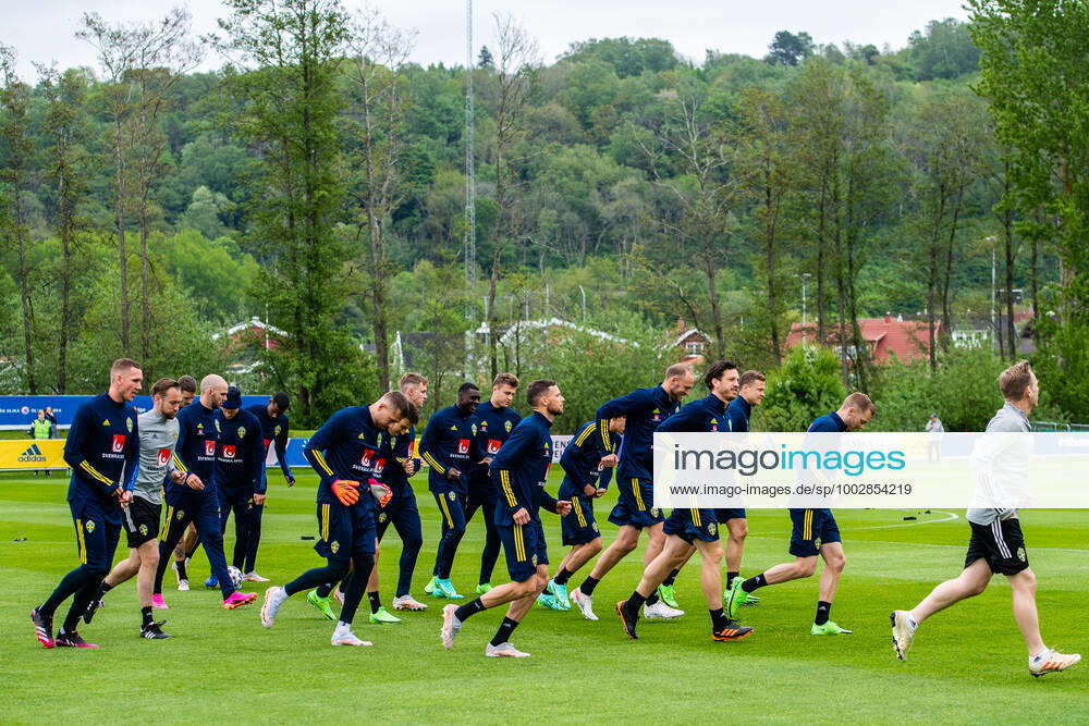 Players of Sweden during a training session with the Swedish national football team on May 25, 2021 in Bastad. Photo: Ludvig Thunman BILDBYRAN kod LT LT0166 fotboll football soccer fotball landskamp träning practice training sverige sweden sverige a bbeng