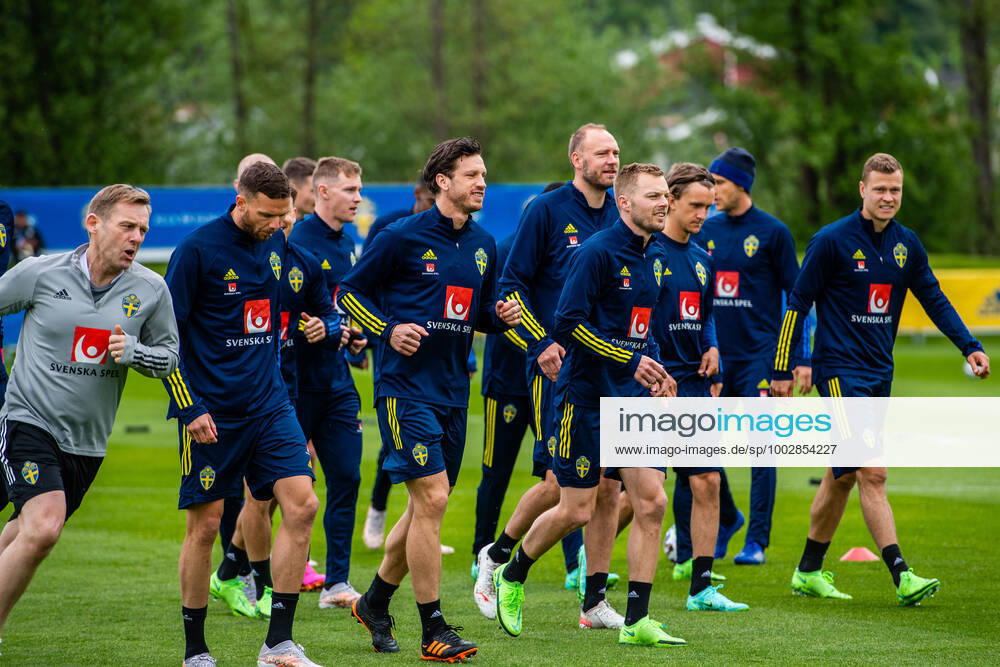Players of Sweden during a training session with the Swedish national football team on May 25, 2021 in Bastad. Photo: Ludvig Thunman BILDBYRAN kod LT LT0166 fotboll football soccer fotball landskamp träning practice training sverige sweden sverige a bbeng