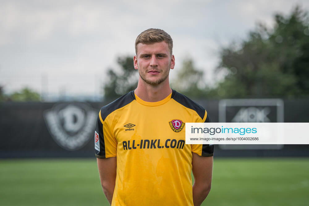 Christoph Daferner; SG Dynamo Dresden; 2.BL, Porträttermin 2021 2022