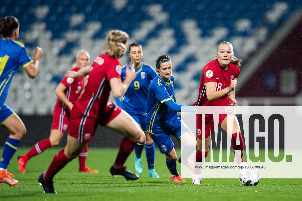 Frida Maanum of Norway during the FIFA Women s World Cup Qualifier football match between Kosovo and Norway on September 21, 2021 in Pristina. Photo: Vegard Wivestad Grott BILDBYRAN kod VG VG0172 bbeng fotball soccer football fotboll FIFA World Cup, WM, Weltmeisterschaft, Fussball qualifiers vm-kvalifisering kvinner vm kvalik landskamp dam norge norway kosovo