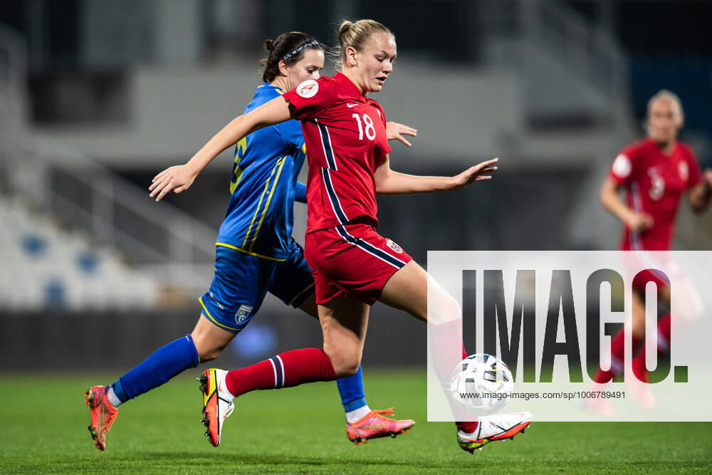 Frida Maanum of Norway during the FIFA Women s World Cup Qualifier football match between Kosovo and Norway on September 21, 2021 in Pristina. Photo: Vegard Wivestad Grott BILDBYRAN kod VG VG0172 bbeng fotball soccer football fotboll FIFA World Cup, WM, Weltmeisterschaft, Fussball qualifiers vm-kvalifisering kvinner vm kvalik landskamp dam norge norway kosovo