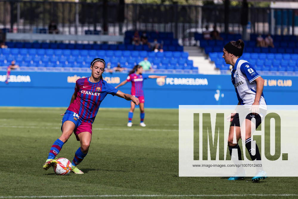 Aitana Bonmati of FC Barcelona, Barca Femeni in action during the Liga Iberdrola match between FC Barcelona Femeni and Deportivo Alaves Femenino at Johan Cruyff Stadium on October 02, 2021 in Sant Joan Despi, Barcelona, Spain. Sant Joan Despi Spain - ZUMAa181 20211002_zaa_a181_014