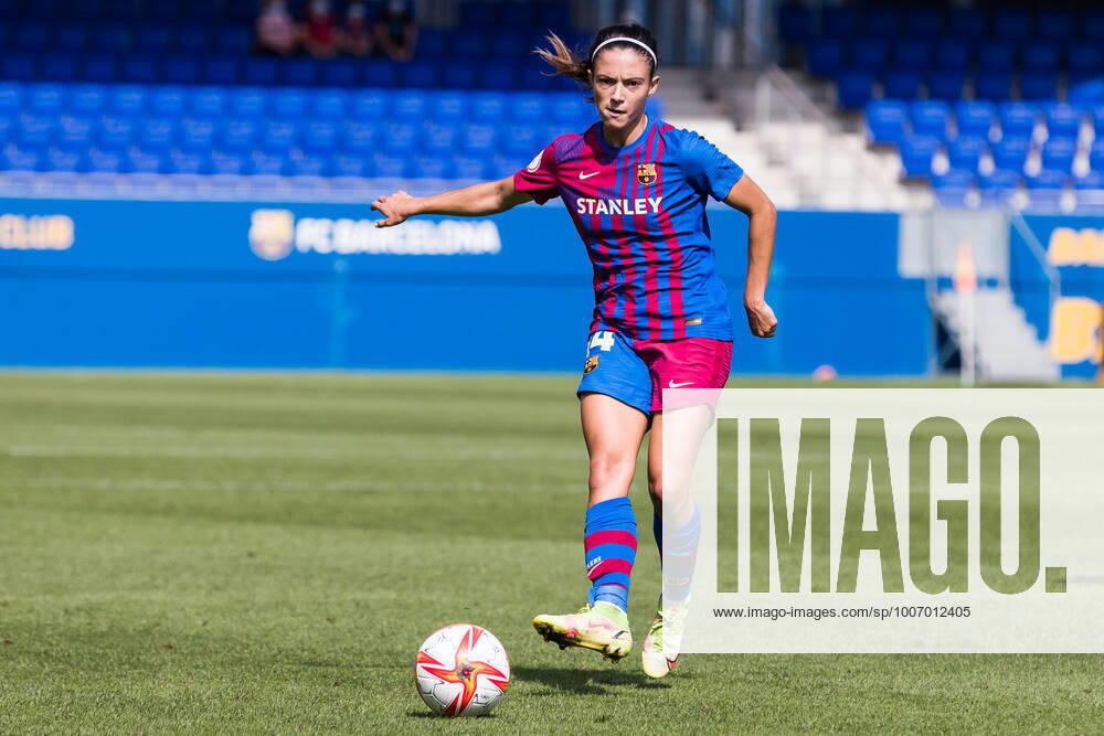 Aitana Bonmati of FC Barcelona, Barca Femeni in action during the Liga Iberdrola match between FC Barcelona Femeni and Deportivo Alaves Femenino at Johan Cruyff Stadium on October 02, 2021 in Sant Joan Despi, Barcelona, Spain. Sant Joan Despi Spain - ZUMAa181 20211002_zaa_a181_016