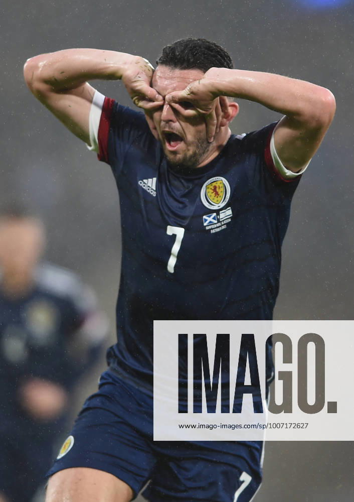 Glasgow, Scotland, 9th October 2021. John McGinn of Scotland scores ScotlandÕs 1st goal during the FIFA World Cup, WM, Weltmeisterschaft, Fussball qualifiers match at Hampden Park, Glasgow. Picture credit should read: Neil Hanna Sportimage . SPI-1226-0047