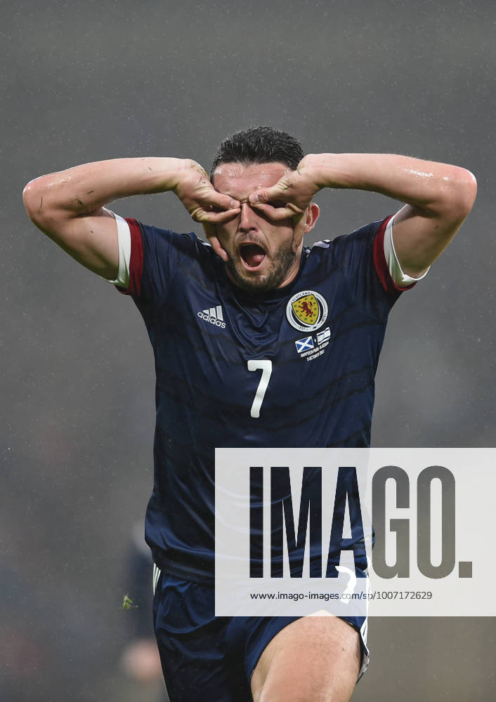 Glasgow, Scotland, 9th October 2021. John McGinn of Scotland scores ScotlandÕs 1st goal during the FIFA World Cup, WM, Weltmeisterschaft, Fussball qualifiers match at Hampden Park, Glasgow. Picture credit should read: Neil Hanna Sportimage . SPI-1226-0048