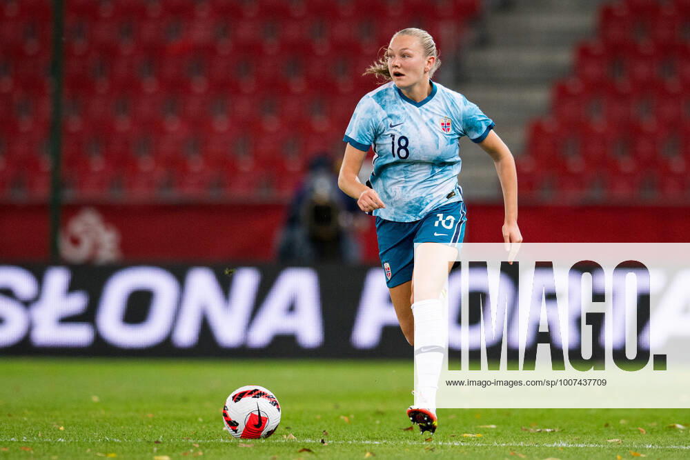 Frida Maanum of Norway during the FIFA Women s World Cup Qualifier football match between Poland and Norway on October 21, 2021 in Lodz. Photo: Vegard Wivestad Grott BILDBYRAN kod VG VG0187 bbeng fotball soccer football fotboll FIFA World Cup, WM, Weltmeisterschaft, Fussball qualifiers vm-kvalifisering kvinner vm kvalik landskamp dam norge norway poland polen