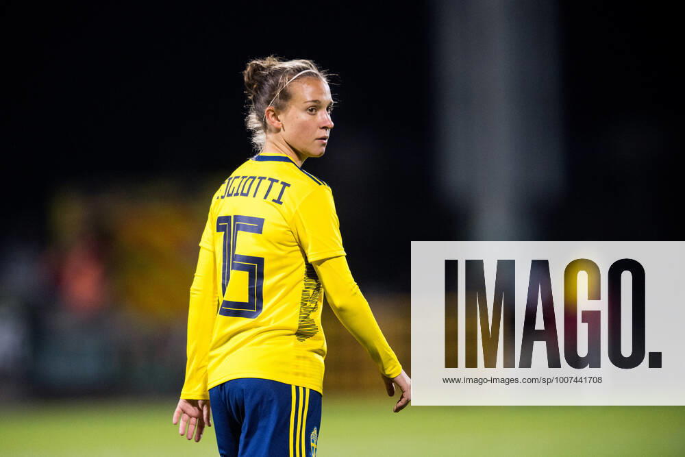 Julia Zigiotti Olme of Sweden during the FIFA Women s World Cup Qualifying football match between Ireland and Sweden on October 21, 2021 in Dublin. Photo: Ludvig Thunman BILDBYRAN kod LT LT0211 fotboll football soccer fotball vm-kval kval fifa women s world cup qualifier qualifier ireland sverige sweden dam bbeng