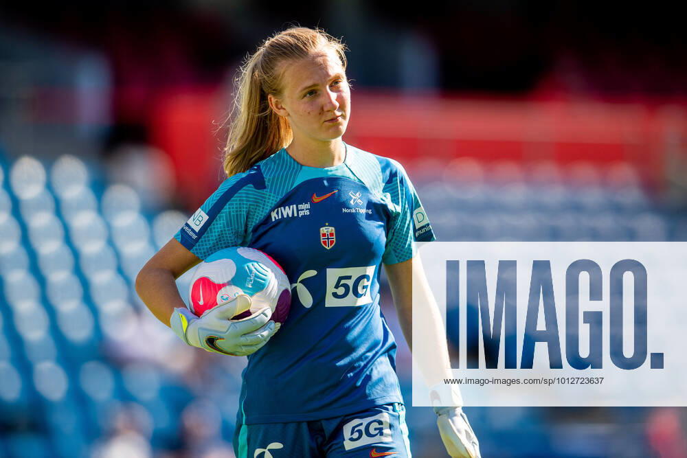 Goalkeeper Sunniva Skoglund of the Norwegian women s national football team during a training session on June 20, 2022 in Oslo. Photo: Vegard Grott BILDBYRAN kod VG VG0301 bbeng fotboll football soccer fotball träning practice training trening norge norway dam precamp