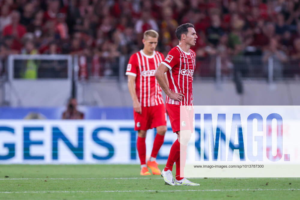 Fussball, Saison 2022 2023, 1. Bundesliga, SC Freiburg - Borussia Dortmund, Nicolas Höfler (SC Freiburg), Foto: Dennis Ewert RHR-FOTO xRHR-FOTO DEx