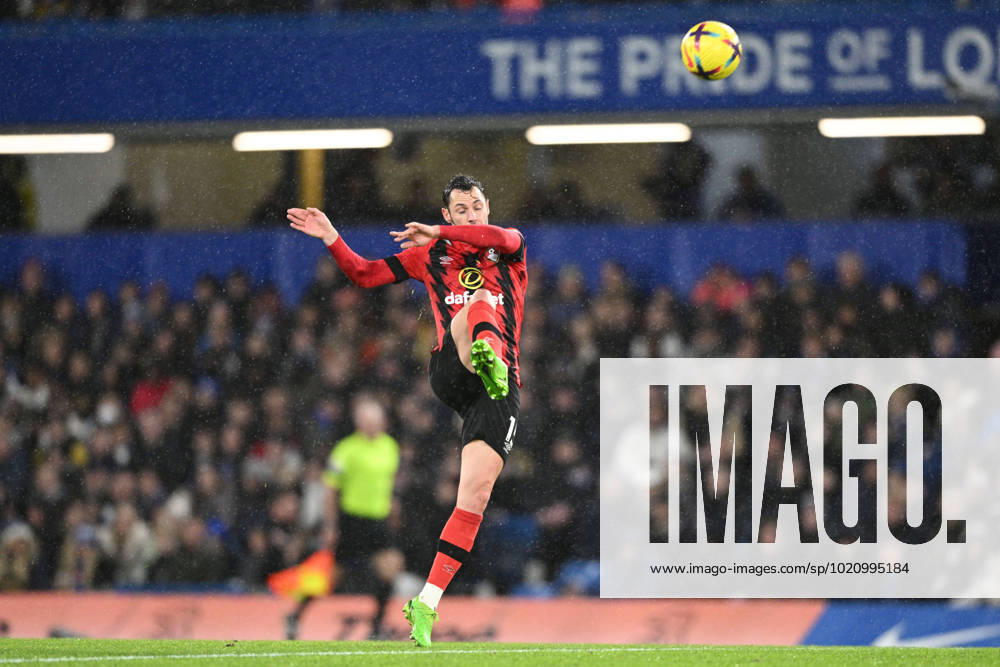 Chelsea v Bournemouth Premier League 27 12 2022. AFC Bournemouth defender Adam Smith (15) clears the ball during the Premier League match between Chelsea and Bournemouth at Stamford Bridge, London, England on 27 December 2022. London Stamford Bridge Greater London England Editorial use only DataCo restrictions apply See www.football-dataco.com ,