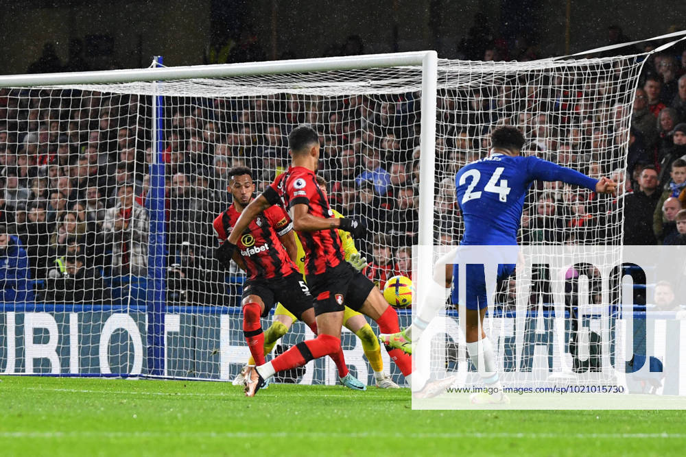 Chelsea v Bournemouth Premier League 27 12 2022. Chelsea defender Reece James (24) shoots at goal from close range during the Premier League match between Chelsea and Bournemouth at Stamford Bridge, London, England on 27 December 2022. London Stamford Bridge Greater London England Editorial use only DataCo restrictions apply See www.football-dataco.com ,