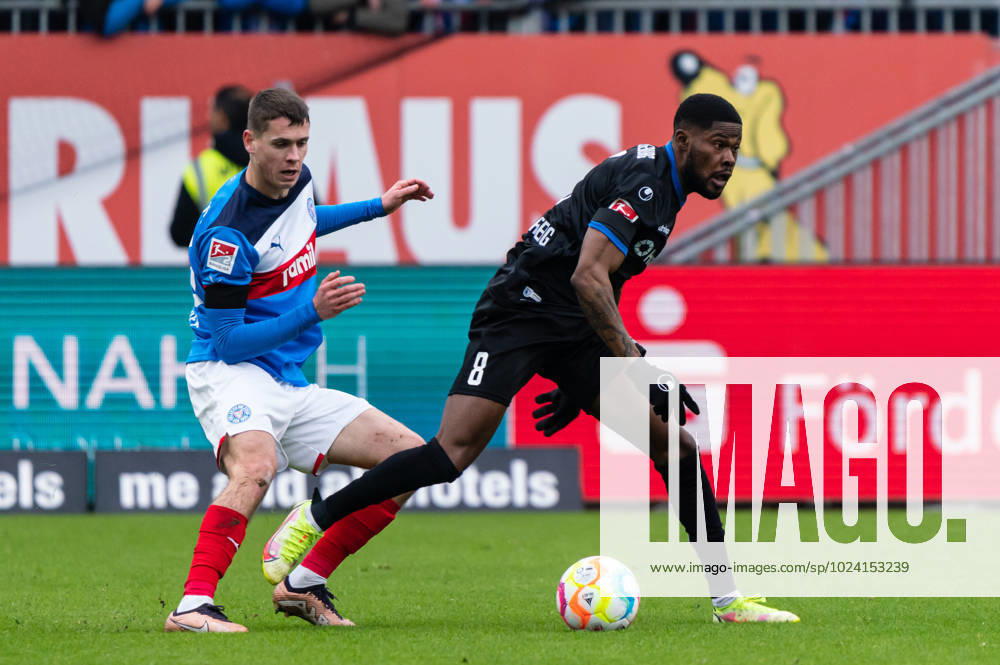 Moritz-Broni Kwarteng (1. FC Magdeburg 8) gegen Philipp Sander (Holstein Kiel 16) Holstein Kiel vs. 1. FC Magdeburg, Fussball, 2. Bundesliga, Spieltag 20, Saison 2022 23, 11.02.2023 DFL REGULATIONS PROHIBIT ANY USE OF PHOTOGRAPHS AS IMAGE SEQUENCES AND OR QUASI-VIDEO -Pressefoto Marcel von Fehrn Holstein Kiel vs. 1. FC Magdeburg, Fussball, 2. Bundesliga, Spieltag 20, Saison 2022 23, 11.02.2023 Kiel
