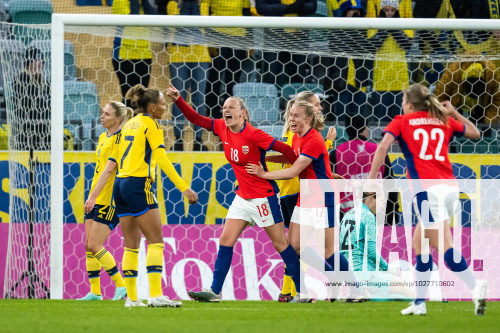 Frida Maanum of Norway celebrates after scoring 3-3 during the International Friendly, Länderspiel, Nationalmannschaft football match between Sweden and Norway on April 11, 2023 in Göteborg. Photo: Carl Sandin BILDBYRAN kod CS JJ0272 fotboll football soccer fotball träningslandskamp international friendly sverige a sweden norge norway dam bbeng jubel