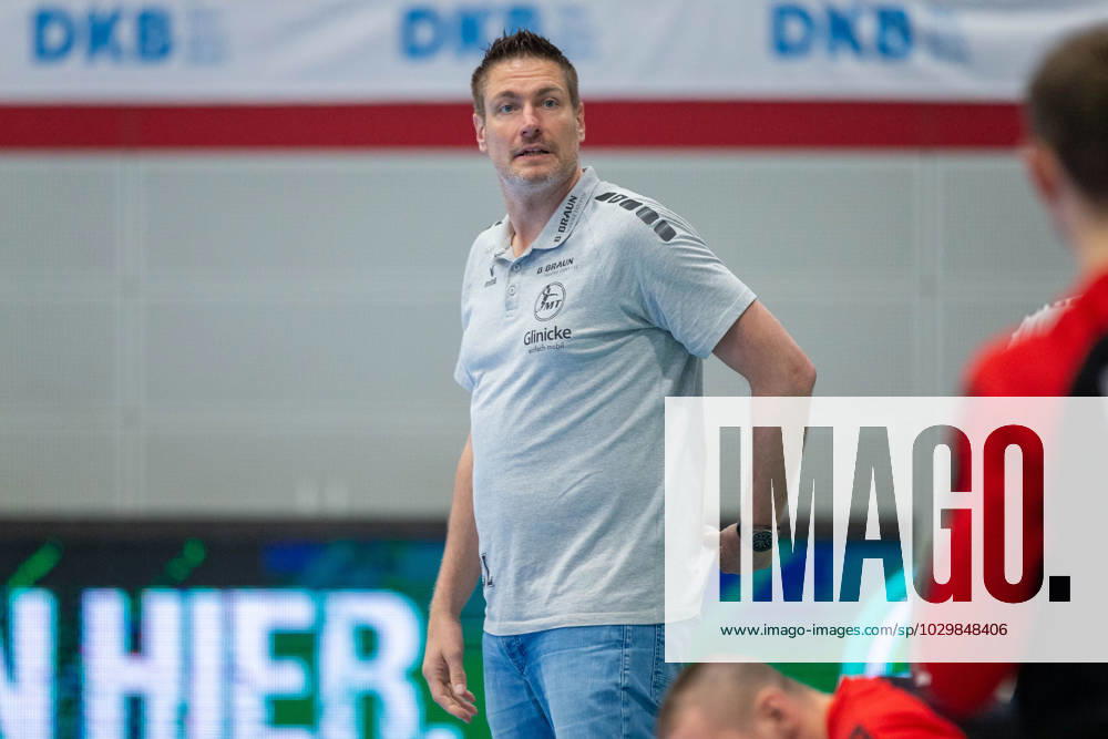 Carsten Lichtlein (MT Melsungen, Torwarttrainer) GER, GWD Minden vs. MT Melsungen, Handball, 1. Bundesliga, 30. Spieltag, Spielzeit 2022 2023, 14.05.2023 GER, GWD Minden vs. MT Melsungen, Handball, 1. Bundesliga, 30. Spieltag, Spielzeit 2022 2023, 14.05.2023 Luebbecke