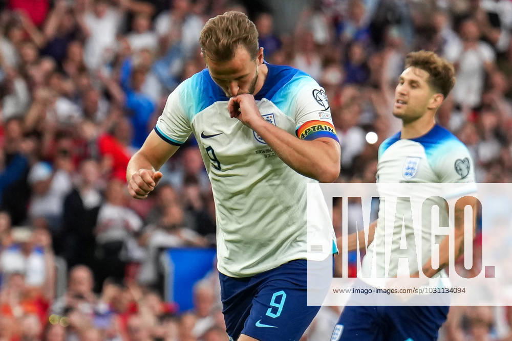 Harry Kane (9) of England celebrates after he scores his second goal (Penalty) during the UEFA EURO, EM, Europameisterschaft,Fussball Group C Qualifiers match between England and North Macedonia at Old Trafford, Manchester, England on 19 June 2023.