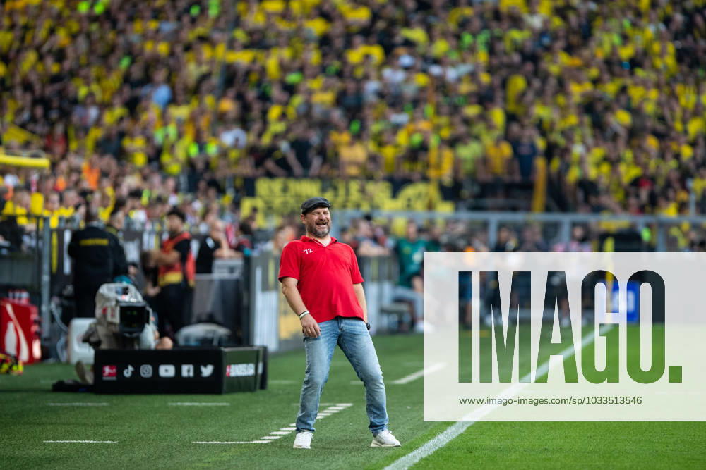 1.Bundesliga, 1.Spieltag: Borussia Dortmund - 1.FC Koeln, Dortmund, Signal Iduna Park, 19.08.2023 Steffen Baumgart (Trainer 1. FC Koeln) 1.Bundesliga, 1.Spieltag: Borussia Dortmund - 1.FC Koeln, Dortmund, Signal Iduna Park, 19.08.2023 DFL Regulations prohibit any of use of photographs as image sequences and quasi video