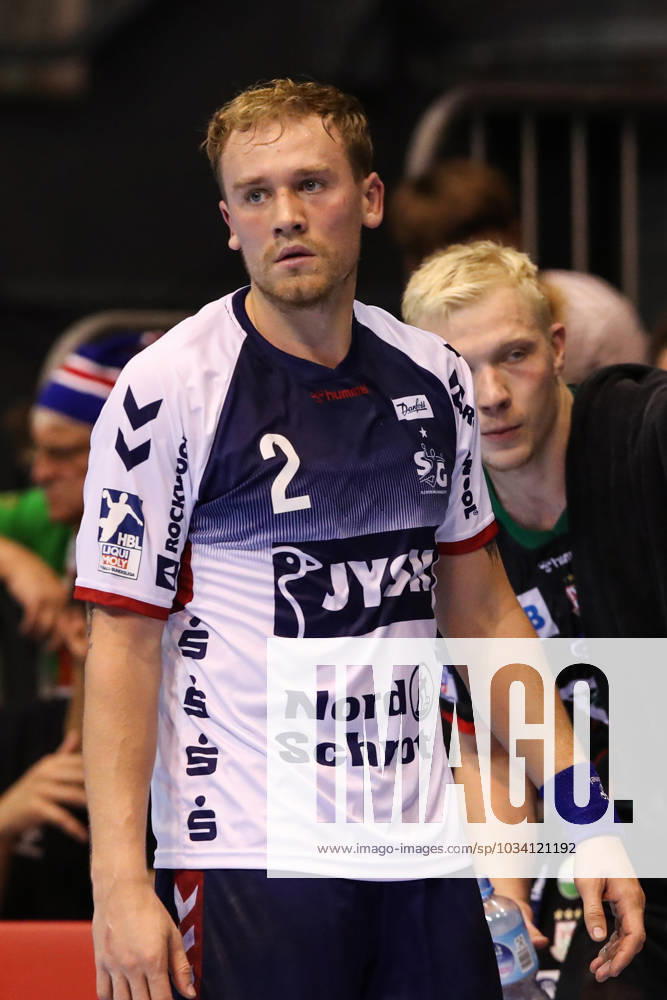 Simon Pytlick (SG Flensburg Handewitt,2) - Handball Bundesliga Saison 2023-2024 SC Magdeburg vs. SG Flensburg-Handewitt in der GETEC Arena in Magdeburg - Aktion, Handball,Deutschland