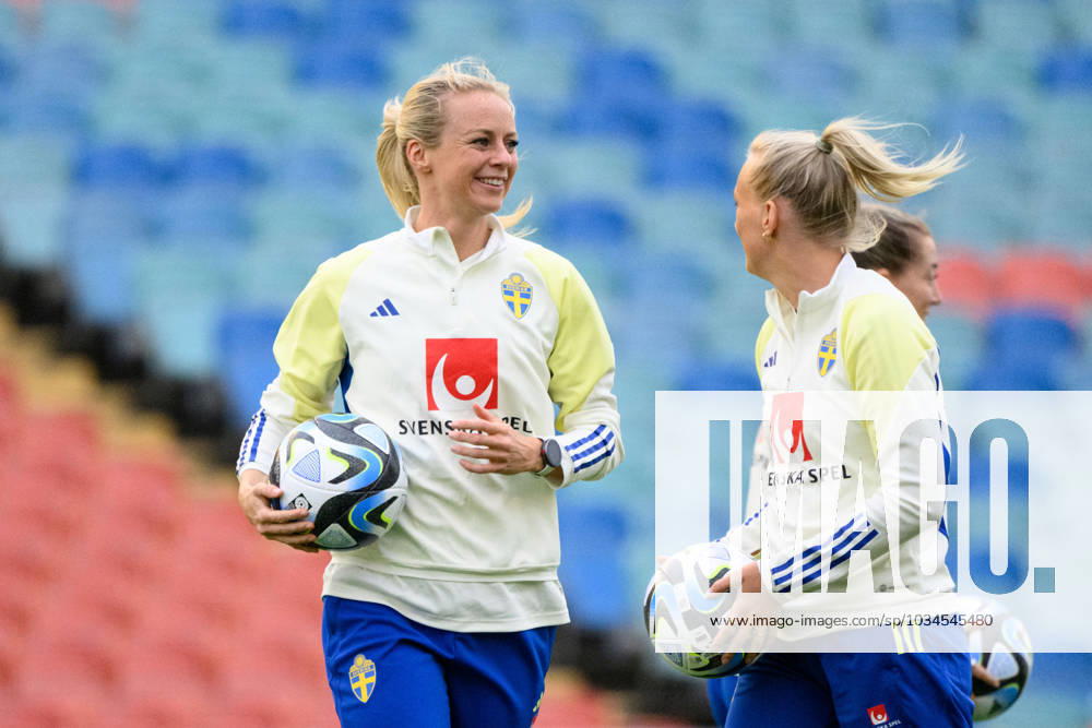 Amanda Ilestedt of Sweden during a training session with the Swedish women s national football team on September 18, 2023 in Göteborg. Photo: Carl Sandin BILDBYRAN kod CS CS0424 fotboll football soccer fotball nations league träning practice training sverige sweden dam bbeng