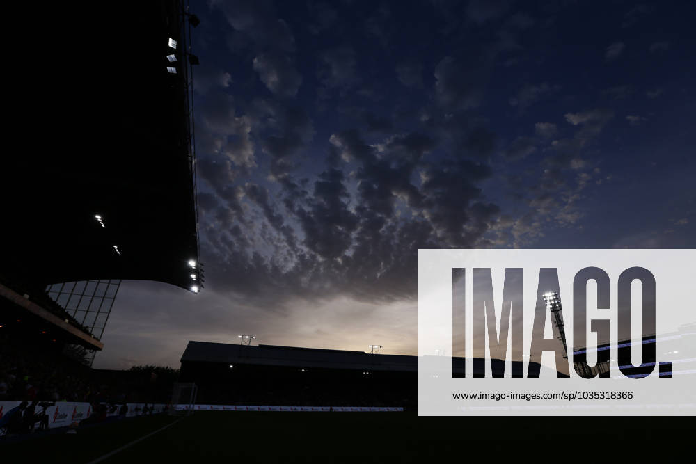 Crystal Palace v Nottingham Forest 07 October 2023, London - Premier League Football - Crystal Palace v Nottingham Forest - A general view of the evening sky at Selhurst Park - Photo: Jacques Feeney Offside. London UK