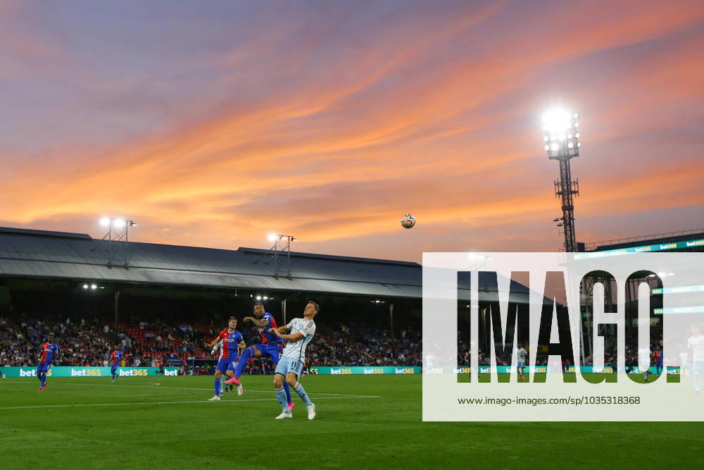 Crystal Palace v Nottingham Forest 07 October 2023, London - Premier League Football - Crystal Palace v Nottingham Forest - A general view of the evening sky at Selhurst Park - Photo: Jacques Feeney Offside. London UK