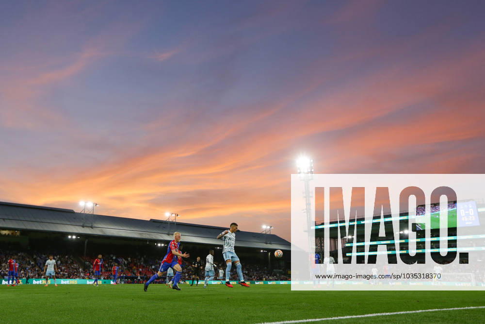 Crystal Palace v Nottingham Forest 07 October 2023, London - Premier League Football - Crystal Palace v Nottingham Forest - A general view of the evening sky at Selhurst Park - Photo: Jacques Feeney Offside. London UK