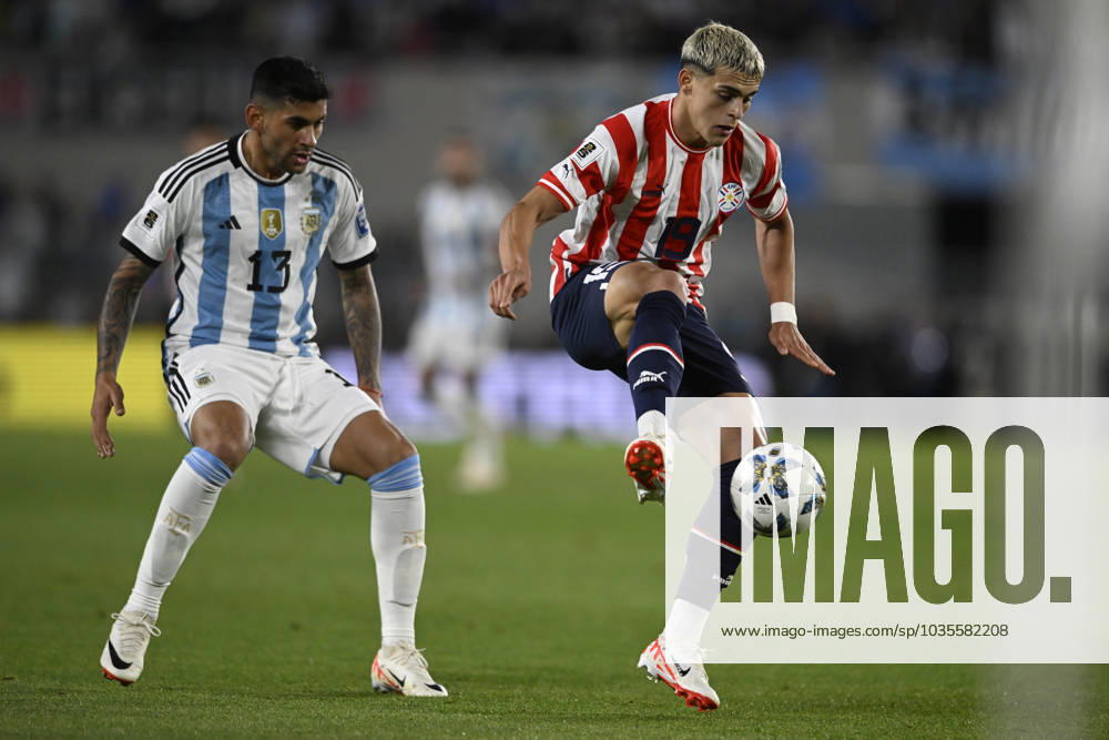 Cristian Romero of Argentina and Ramon Sosa of Paraguay in action during the FIFA World Cup, WM, Weltmeisterschaft, Fussball 2026 Qualifier match between Argentina and Paraguay at Estadio Mas Monumental Antonio Vespucio Liberti on October 12, 2023 in Buenos Aires, Arg Argentina v Paraguay : FIFA World Cup 2026 Qualifier match