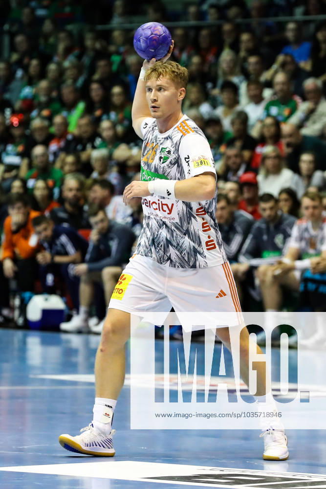 Jonathan Edvardsson (TSV Hannover-Burgdorf,26) - Handball Bundesliga Saison 2023-2024 SC Magdeburg vs. TSV Hannover-Burgdorf in der GETEC Arena in Magdeburg - Freisteller,Aktion,Handball,Deutschland