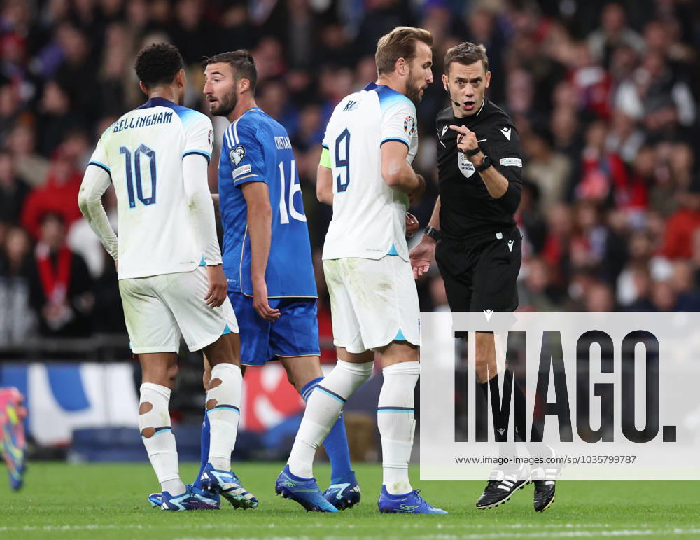 London, England, 17th October 2023. Harry Kane of England is spoken to by referee Clement Turpin after he appeals for a penalty during the UEFA European Championship, EM, Europameisterschaft Qualifying match at Wembley Stadium, London. Picture credit should read: David Klein Sportimage . SPI-2649-0068