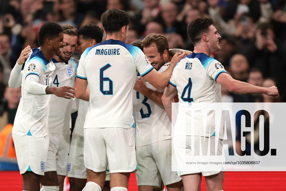 London, England, 17th October 2023. Harry Kane of England celebrates with team mates after scoring to give the side a 3-1 lead during the UEFA European Championship, EM, Europameisterschaft Qualifying match at Wembley Stadium, London. Picture credit should read: Jonathan Moscrop Sportimage . SPI-2650-0053