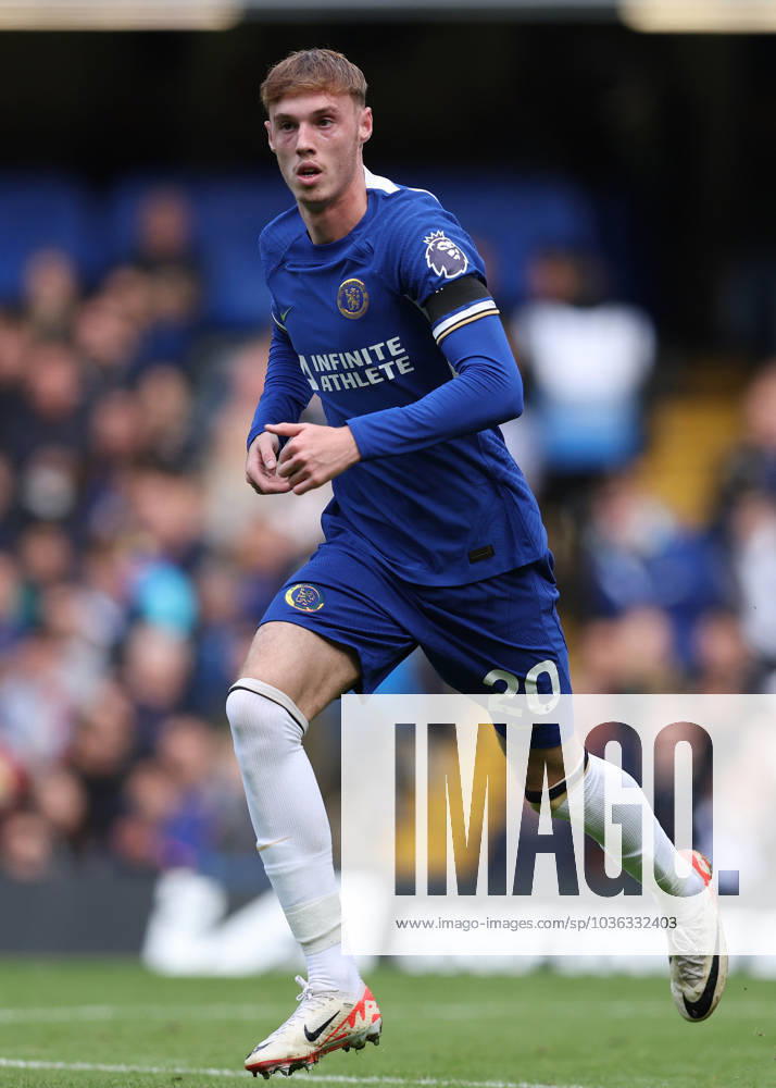 London, England, 28th October 2023. Cole Palmer of Chelsea during the Premier League match at Stamford Bridge, London. Picture credit should read: Paul Terry Sportimage . SPI-2685-0098