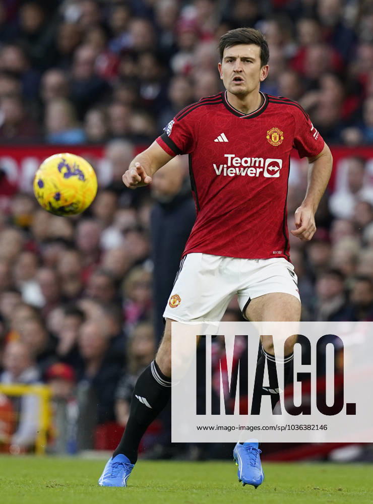 MANCHESTER, ENGLAND, 29th October 2023. Harry Maguire of Manchester United, ManU during the Premier League match at Old Trafford, Manchester. Picture credit should read: Andrew Yates Sportimage . SPI-2690-0101