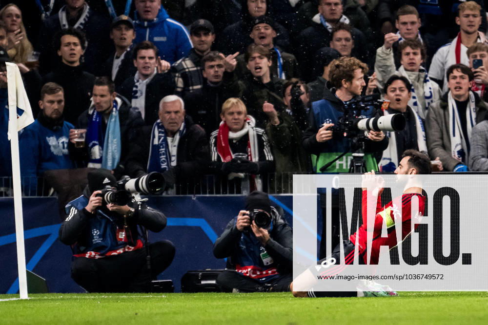 Bruno Fernandes of Manchester United, ManU celebrates after 2-3 during the UEFA Champions League football match between FC Copenhagen and Manchester United on November 8, 2023 in Copenhagen. Photo: Petter Arvidson BILDBYRAN kod PA PA0685 fotboll football soccer fotball champions league fc copenhagen manchester united bbeng jubel