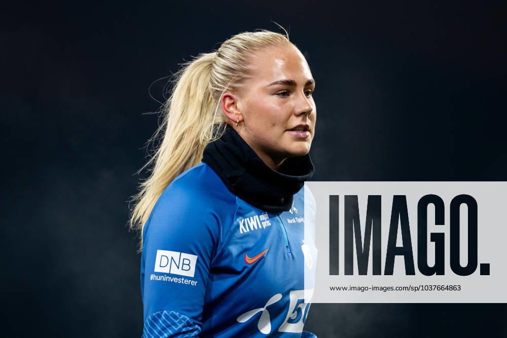 Cathinka Tandberg of the Norwegian women s national football team during a training session on December 4, 2023 in Sankt Pölten. Photo: Vegard Grott BILDBYRAN kod VG VG0567 bbeng fotboll football soccer fotball norge norway women dam nations league träning practice training trening st pölten
