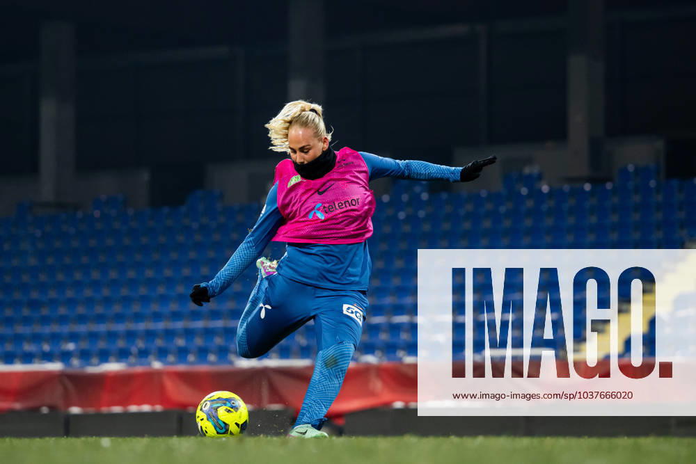 Cathinka Tandberg of the Norwegian women s national football team during a training session on December 4, 2023 in Sankt Pölten. Photo: Vegard Grott BILDBYRAN kod VG VG0567 bbeng fotboll football soccer fotball norge norway women dam nations league träning practice training trening st pölten