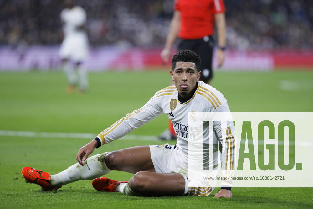 LA LIGA EA Sports - Real Madrid vs Villarreal Jude Bellingham of Real Madrid is playing during the La Liga 2023 24 match between Real Madrid and Villarreal at Santiago Bernabeu Stadium in Madrid, Spain, on December 17, 2023. Madrid Spain