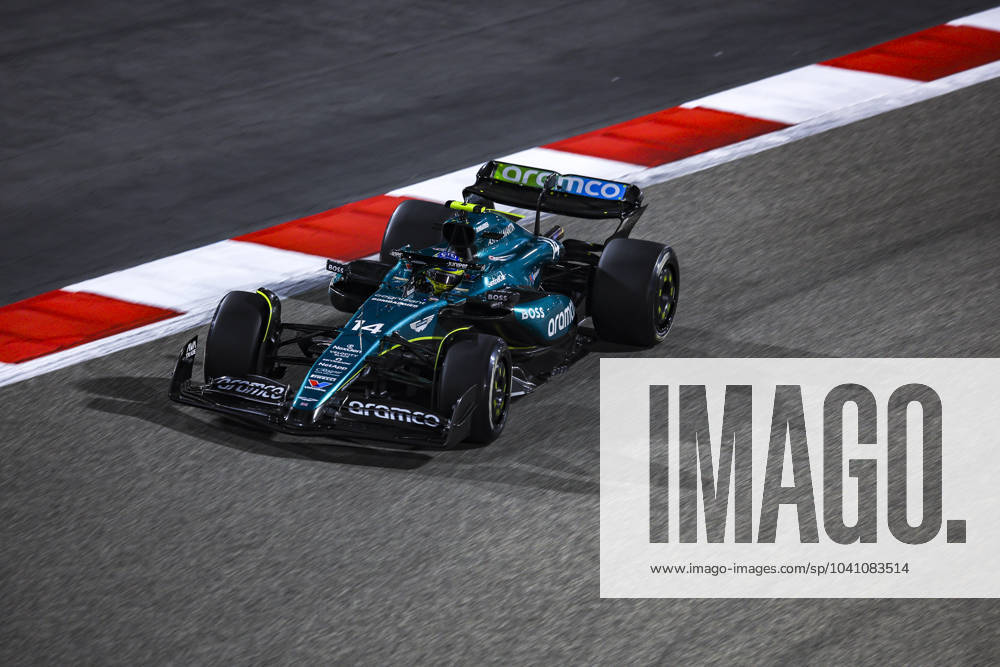 14 ALONSO Fernando (spa), Aston Martin F1 Team AMR24, action during the Formula 1 Aramco pre-season testing 2024 of the 2024 FIA Formula One World Championship, WM, Weltmeisterschaft from February 21 to 23, 2024 on the Bahrain International Circuit, in Sakhir, Bahrain - Photo Eric Alonso DPPI F1 Pre-season Testing in Bahrain at Bahrain International Circuit on February 22, 2024 in Sakhir, Bahrain. (Photo by HOCH ZWEI) Sakhir Sakhir Bahrain Bahrain