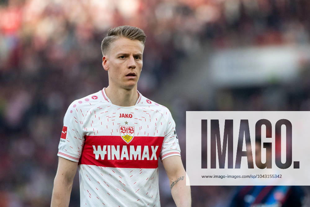 Chris Fuehrich (VfB Stuttgart, 27), GER, VfB Stuttgart (VFB) vs FC Heidenheim (FCH), Fussball Bundesliga, 27. Spieltag, Saison 2023 2024, 31.03.2024 DFB DFL regulations prohibit any use of photographs as image sequences and or quasi-video GER, VfB Stuttgart (VFB) vs FC Heidenheim (FCH), Fussball Bundesliga, 27. Spieltag, Saison 2023 2024, 31.03.2024 Muenchen