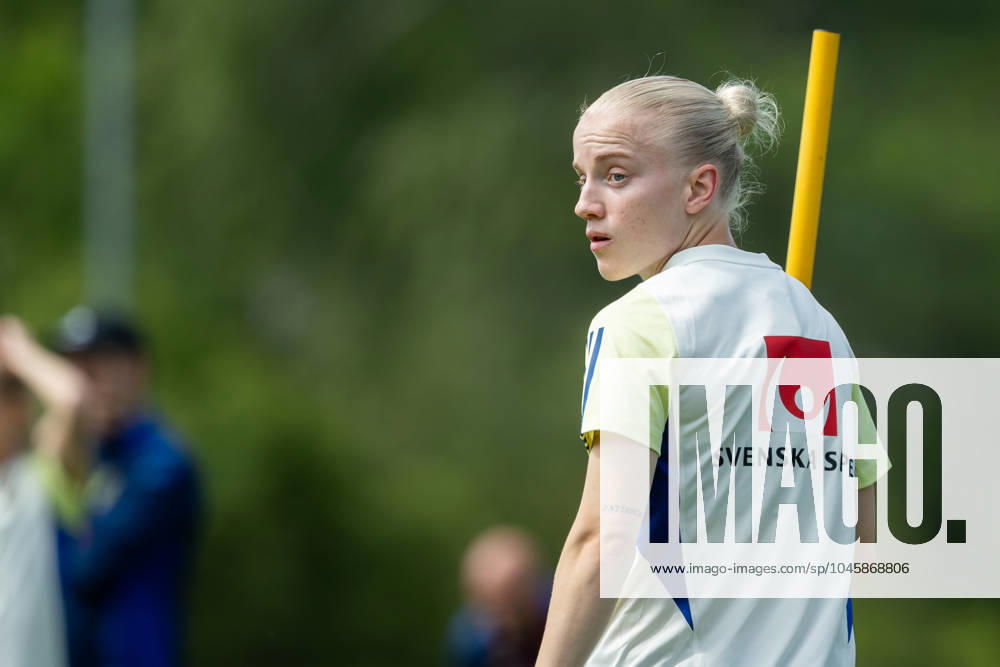 Anna Sandberg of Sweden during a training session on June 2, 2024 in Stockholm. Photo: Axel Boberg BILDBYRAN COP 258 AX0092 fotboll football soccer sweden sverige training practice träning bbeng dam