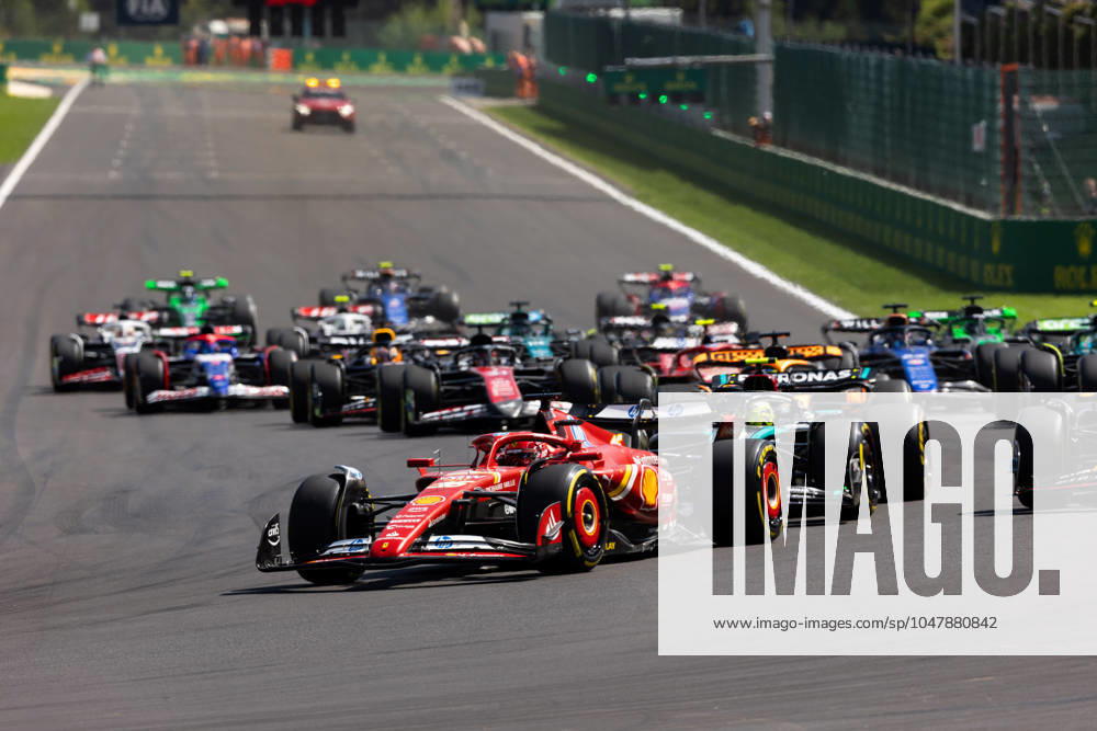 Start 16 LECLERC Charles (mco), Scuderia Ferrari SF-24, action 44 HAMILTON Lewis (gbr), Mercedes AMG F1 Team W15, action during the Formula 1 Rolex Belgian Grand Prix 2024, 14th round of the 2024 Formula One World Championship, WM, Weltmeisterschaft from July 26 to 28, 2024 on the Circuit de Spa-Francorchamps, in Stavelot, Belgium - F1 - BELGIAN GRAND PRIX 2024 DPPI Panoramic 240728_R14_BELGIO_DP_JFR61805.CR3_