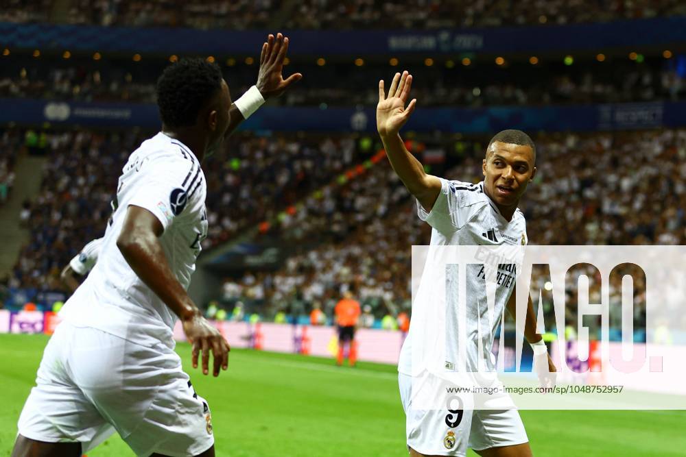 Kylian Mbappà of Real Madrid celebrates the goal of Federico Valverde of Real Madrid Real Madrid v Atalanta, UEFA Super Cup Final, Football, National Stadium, Warsaw, Poland, 14 Aug 2024